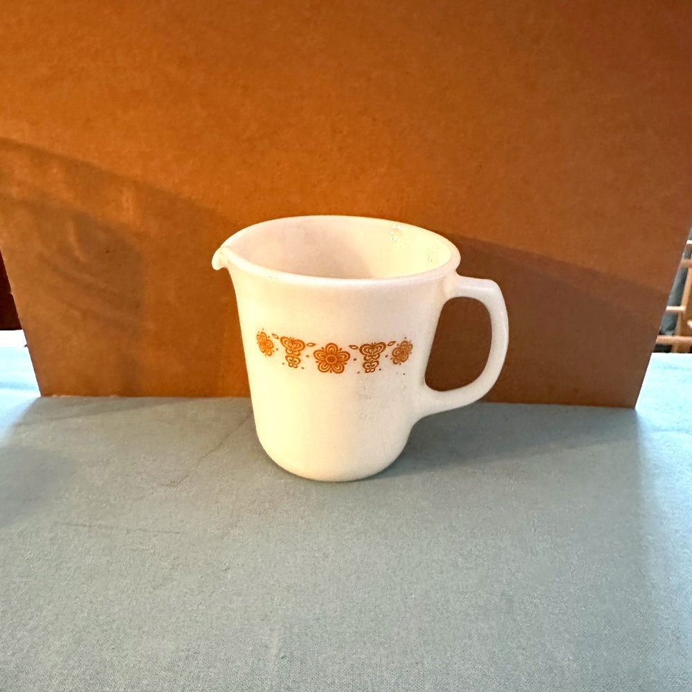 Pyrex Butterfly Pattern Jug